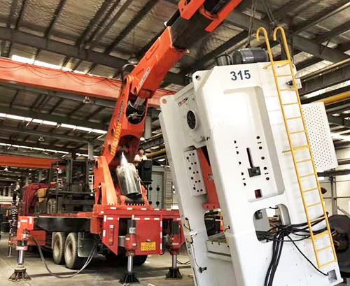 昌化镇附近随车吊出租，轻松解决运输难题