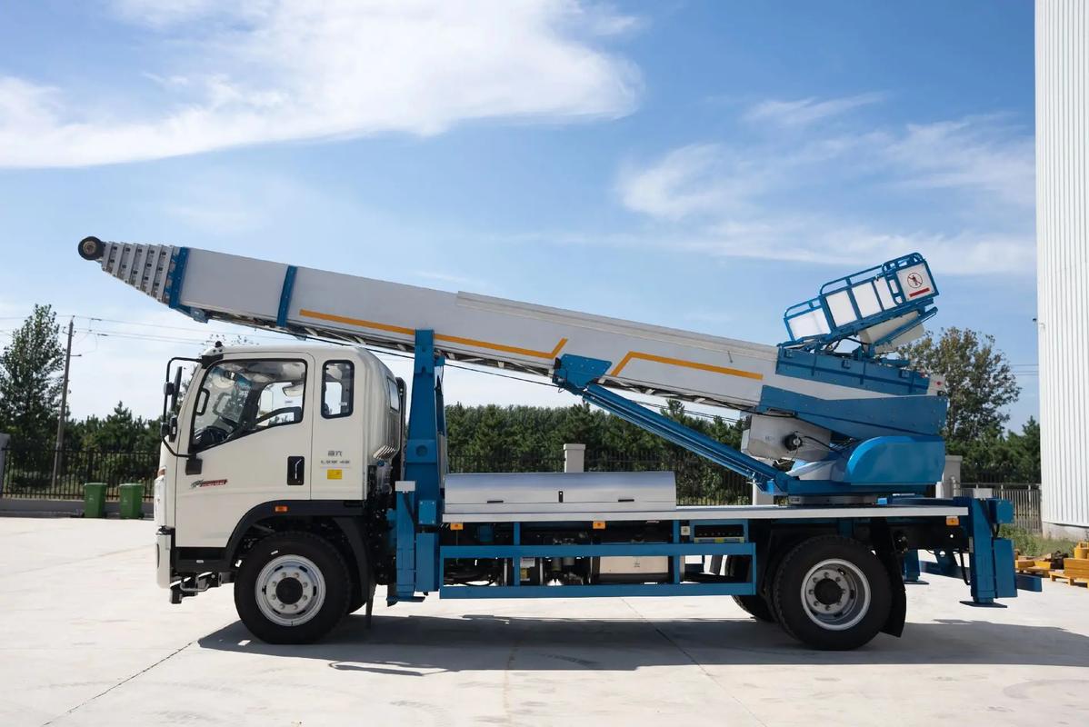 昌化镇云梯上料车租赁费用